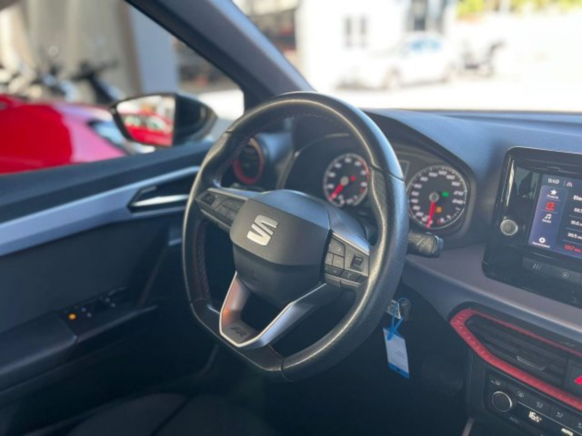SEAT Arona 1.0 EcoTSI 110 CV DSG FR (11)