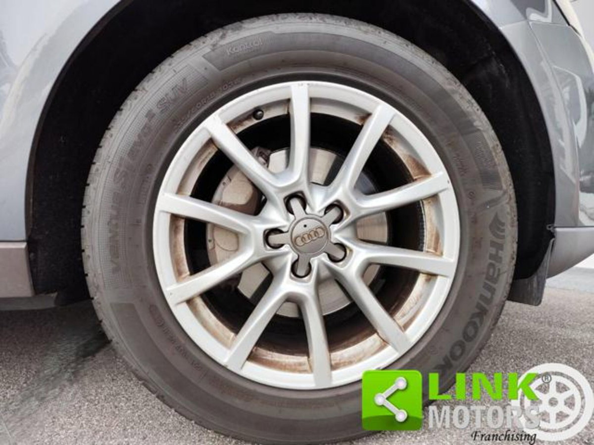 Audi Q5 2.0 TDI 150 CV quattro Business (9)
