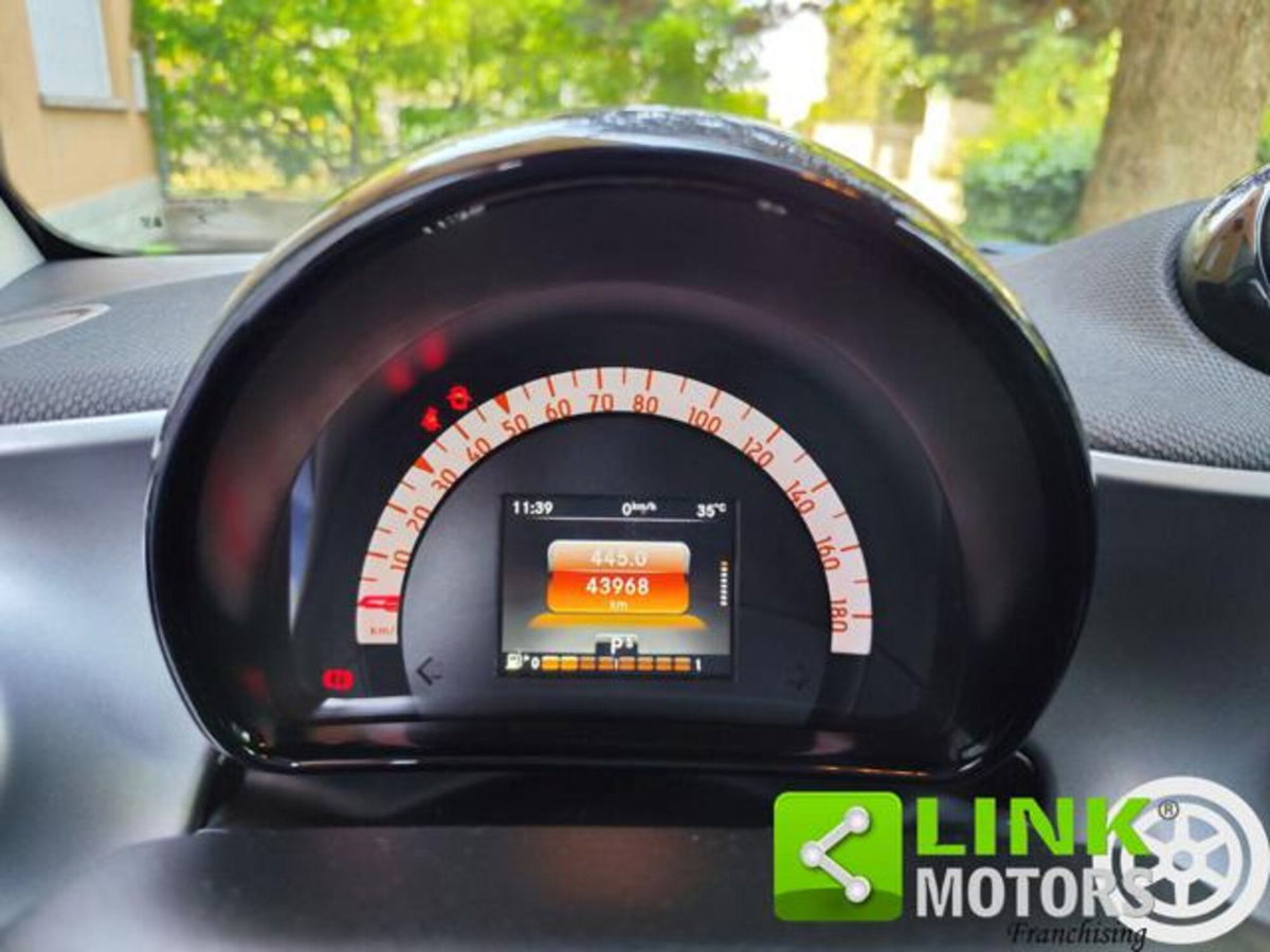 smart Fortwo Cabrio 70 1.0 twinamic cabrio Passion (8)