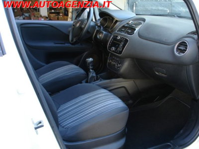Fiat Punto Evo 1.4 5 porte Emotion GPL (14)