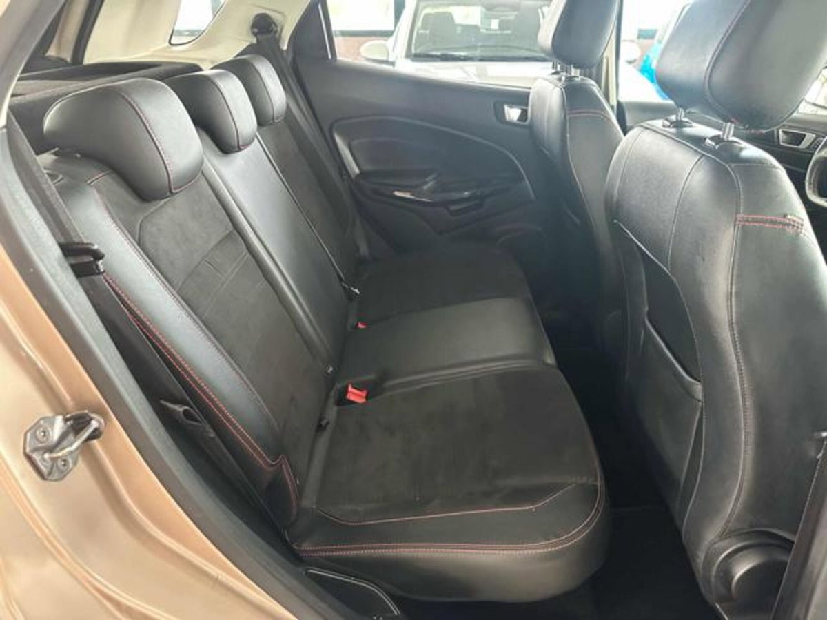 Ford EcoSport 1.0 EcoBoost 125 CV Start&Stop ST-Line (9)