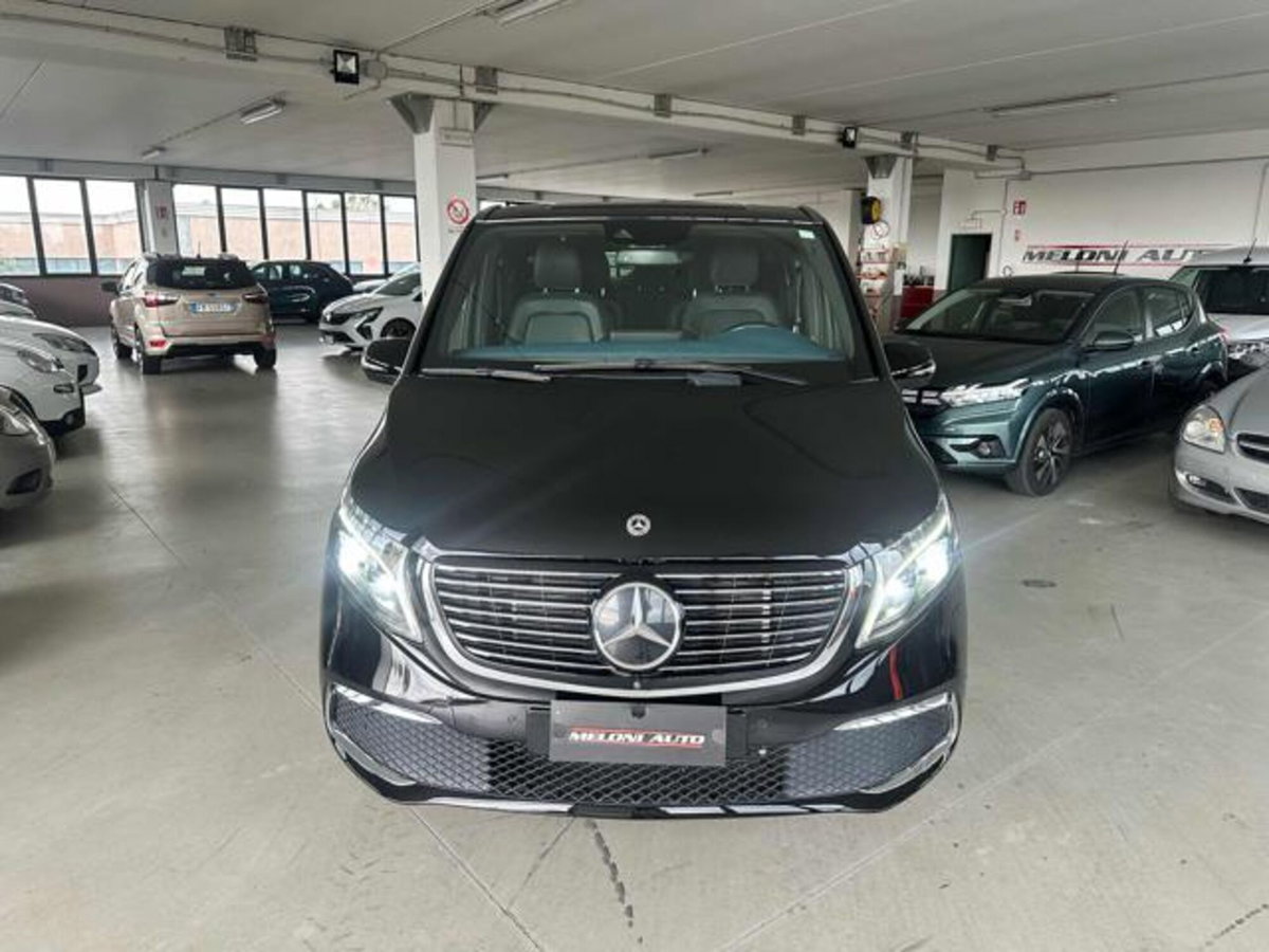 Mercedes-Benz EQV 300 Long (3)