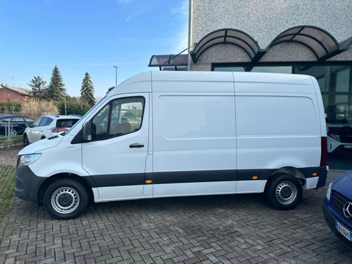 Mercedes-Benz Sprinter F32/35 311 CDI FWD TN Furgone (7)