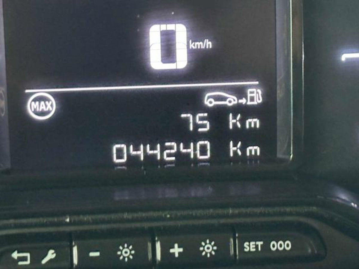 Citroen C3 PureTech 83 S&S Shine (14)