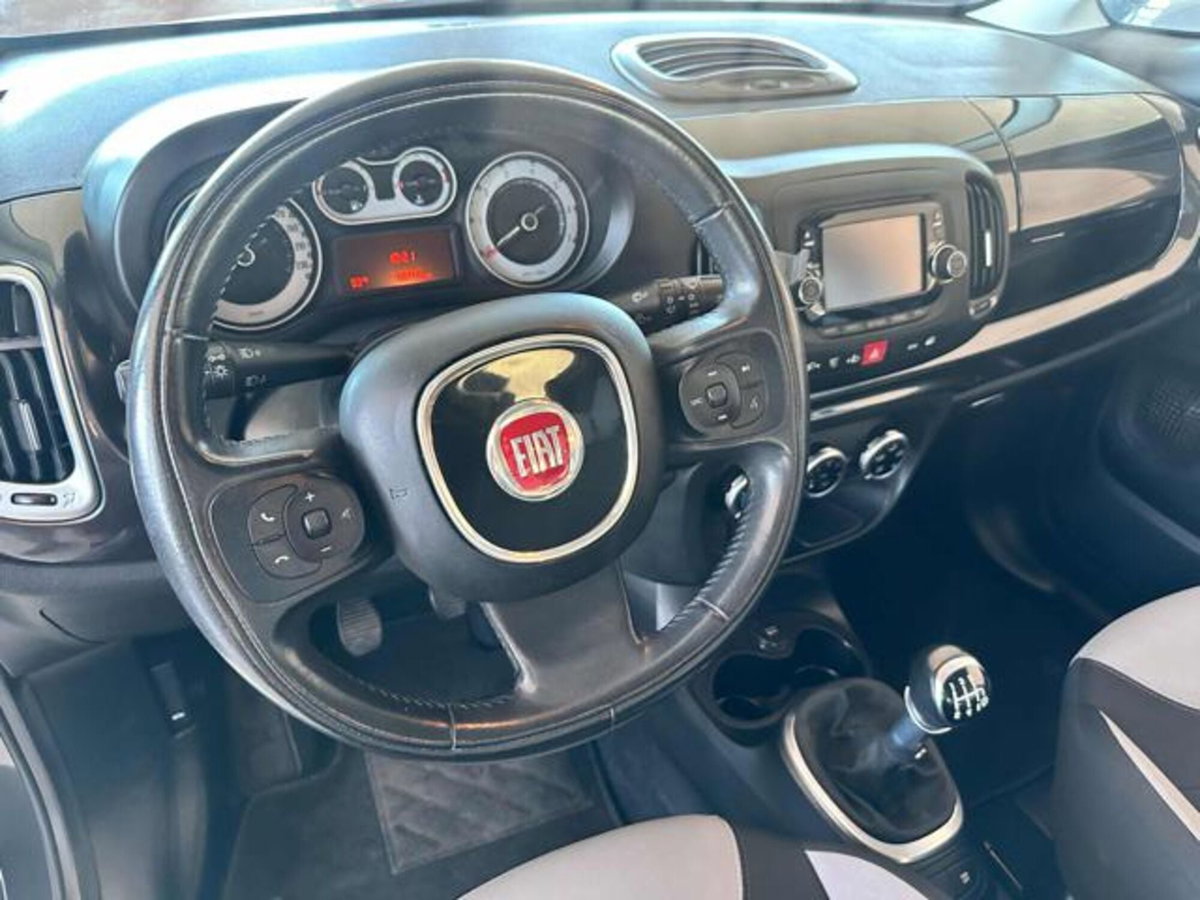 Fiat 500L 1.4 95 CV Lounge (9)