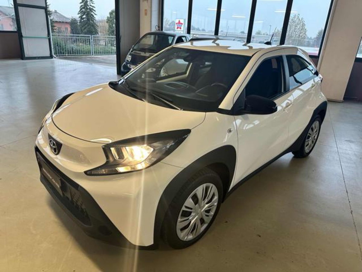 Toyota Aygo X 1.0 VVT-i 72 CV 5 porte Limited S-CVT (12)