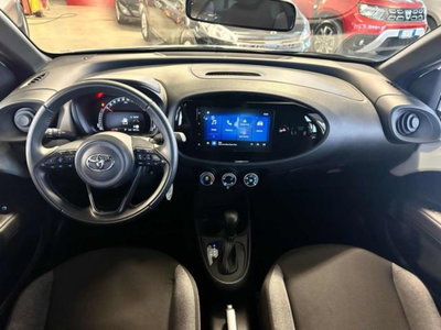 Toyota Aygo X 1.0 VVT-i 72 CV 5 porte Limited S-CVT (17)