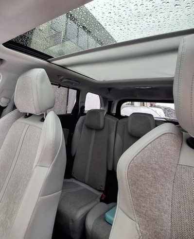 Peugeot 5008 BlueHDi 120 S&S EAT6 Allure Mix (14)