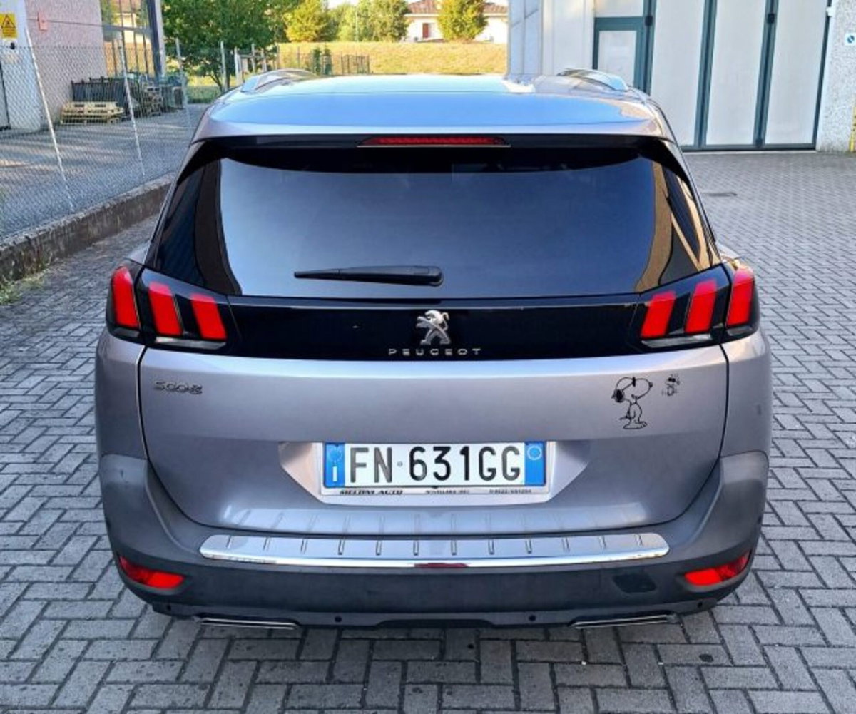 Peugeot 5008 BlueHDi 120 S&S EAT6 Allure Mix (3)