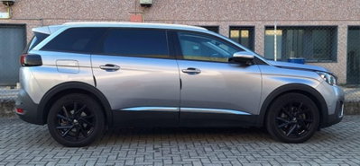 Peugeot 5008 BlueHDi 120 S&S EAT6 Allure Mix (5)