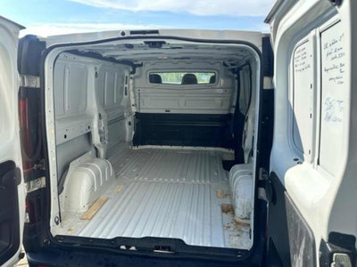 Renault Trafic Furgone T27 2.0 dCi 120CV PC-TN Furgone Ice Plus (9)