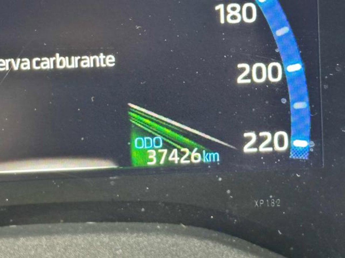 Toyota Yaris Cross 1.5 Hybrid 5p. E-CVT Trend (14)