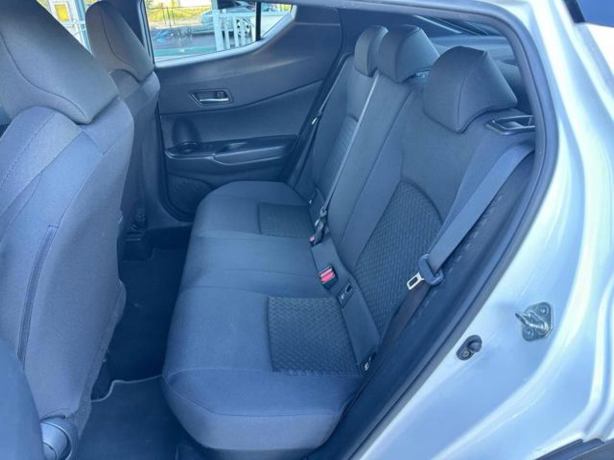 Toyota Toyota C-HR 1.8 Hybrid E-CVT Active (10)