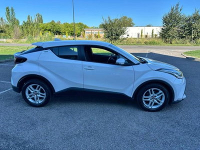 Toyota Toyota C-HR 1.8 Hybrid E-CVT Active (3)