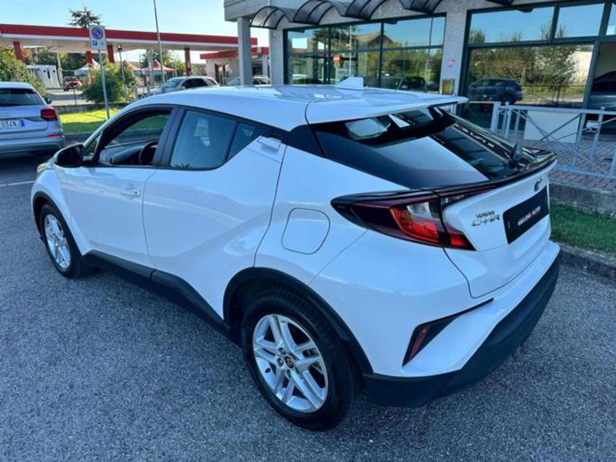 Toyota Toyota C-HR 1.8 Hybrid E-CVT Active (6)