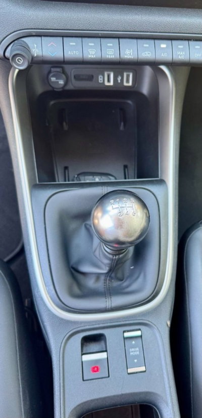 Jeep Avenger 1.2 turbo Summit fwd 100cv (19)