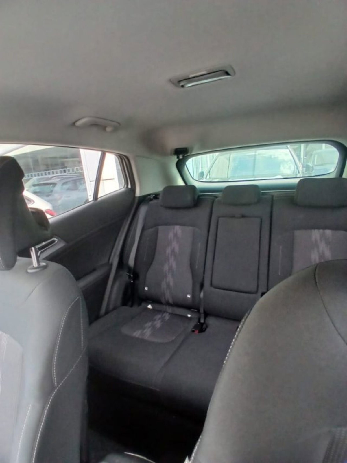 Kia Sportage 1.6 TGDi MHEV Style (11)