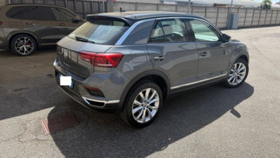 Volkswagen T-Roc 1.5 tsi R-Line dsg (3)