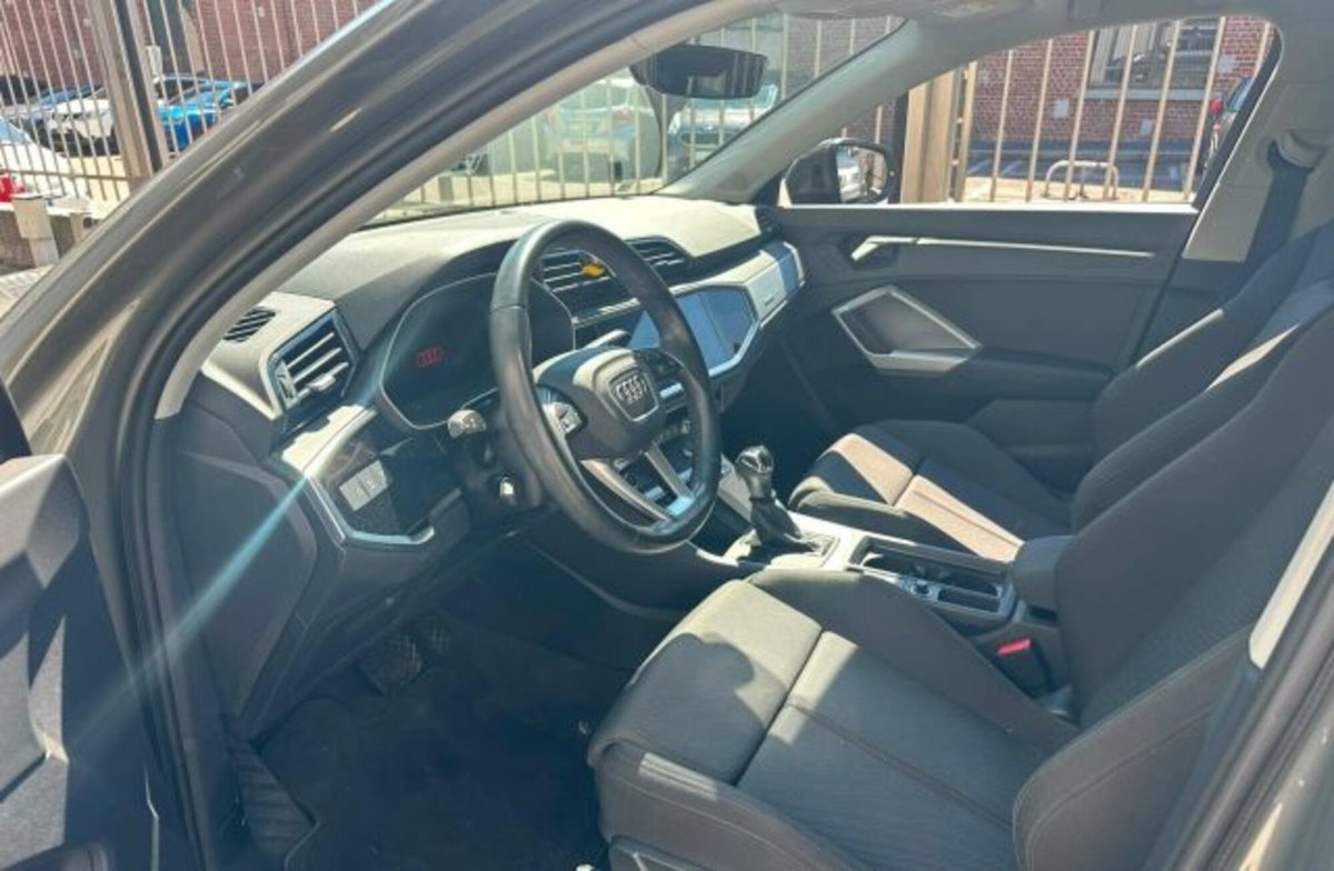 Audi Q3 Sportback 35 TDI S line edition (5)