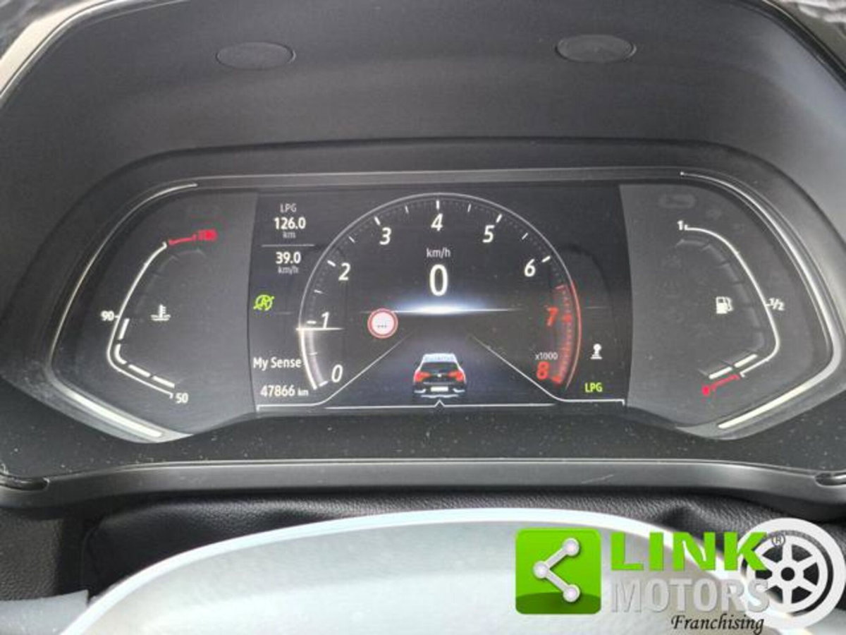Renault Captur TCe 100 CV GPL Techno Fast Track (11)
