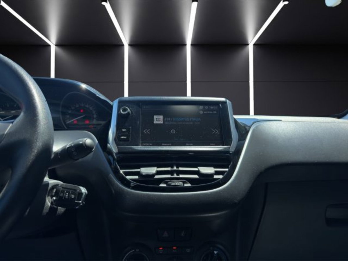 Peugeot 208 82 5 porte Active (16)