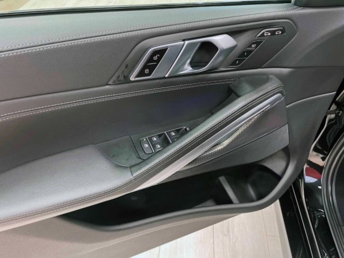 BMW X6 xDrive30d 48V Msport (14)
