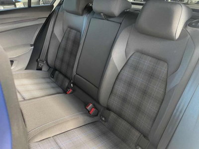 Volkswagen Golf 1.4 GTE DSG Plug-In Hybrid (10)