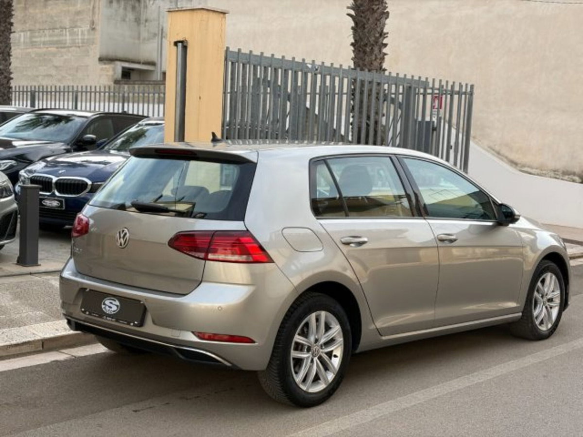 Volkswagen Golf 1.6 TDI 115 CV 5p. Business BlueMotion Technology (3)