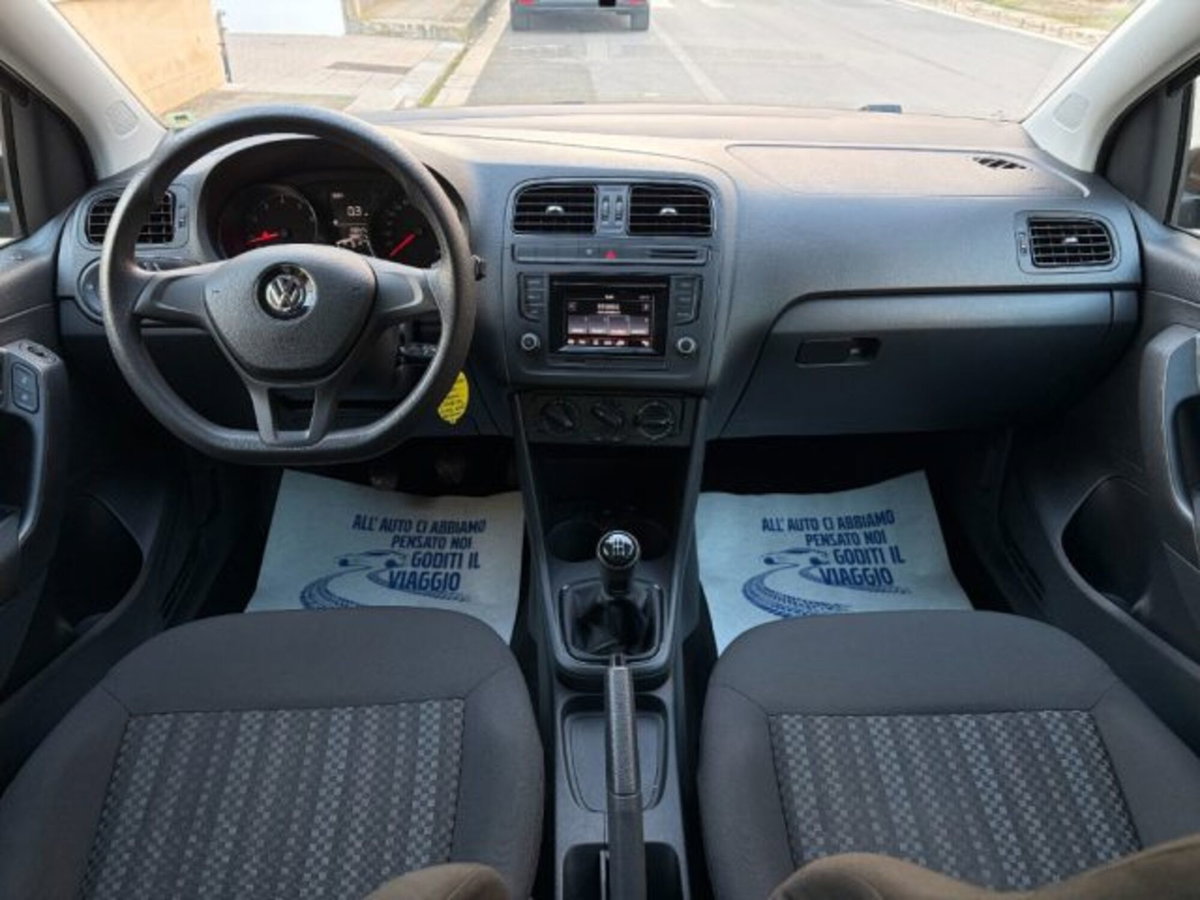 Volkswagen Polo 1.0 MPI 5p. Trendline (13)