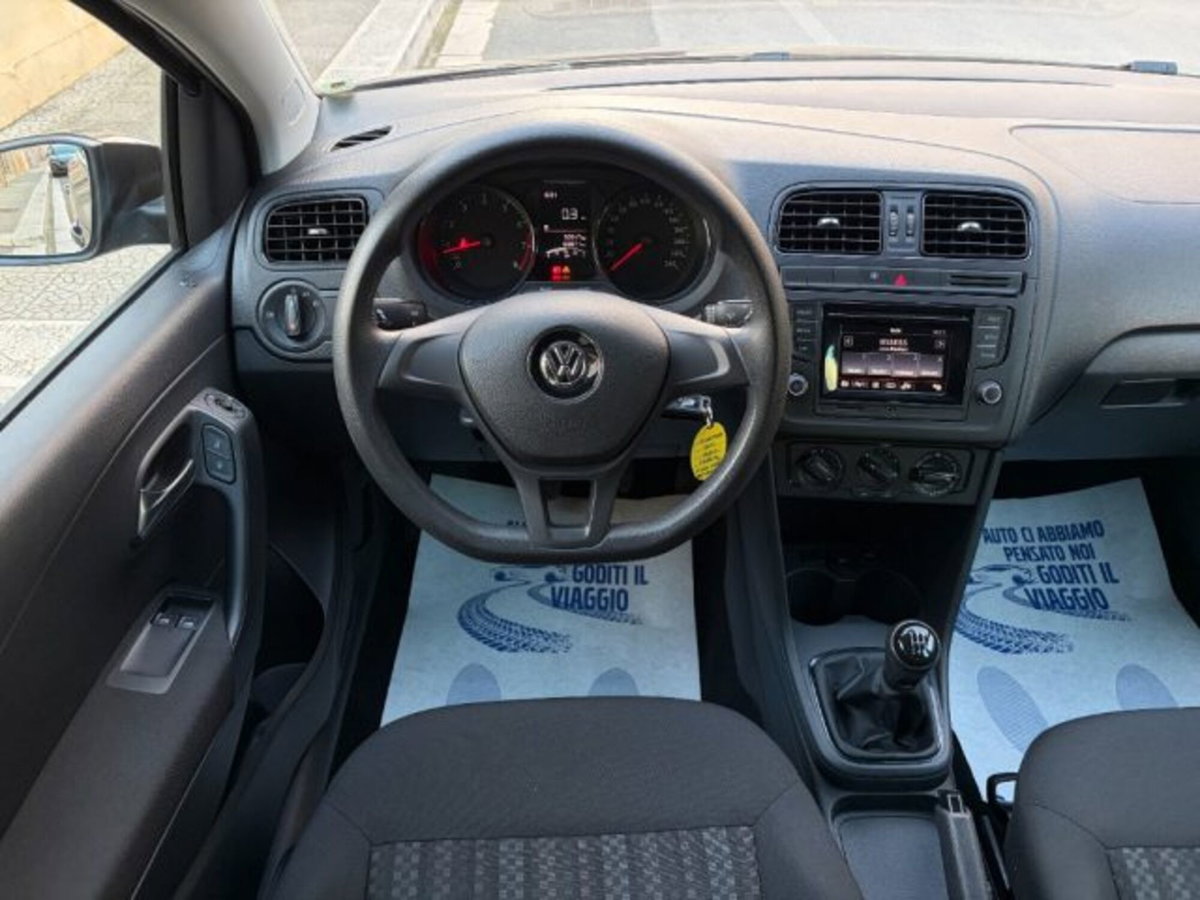 Volkswagen Polo 1.0 MPI 5p. Trendline (14)