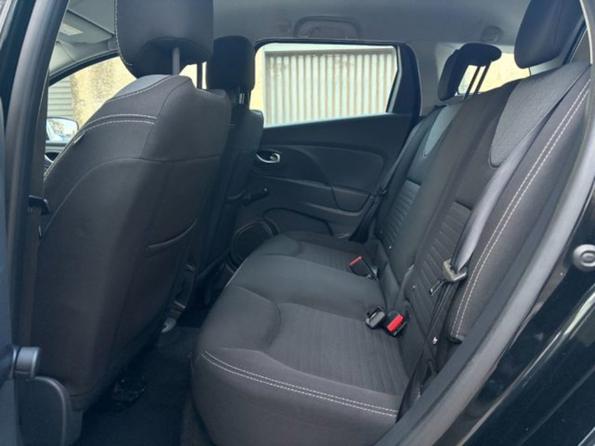 Renault Clio Sporter 1.5 dCi 8V 90CV EDC Energy (11)