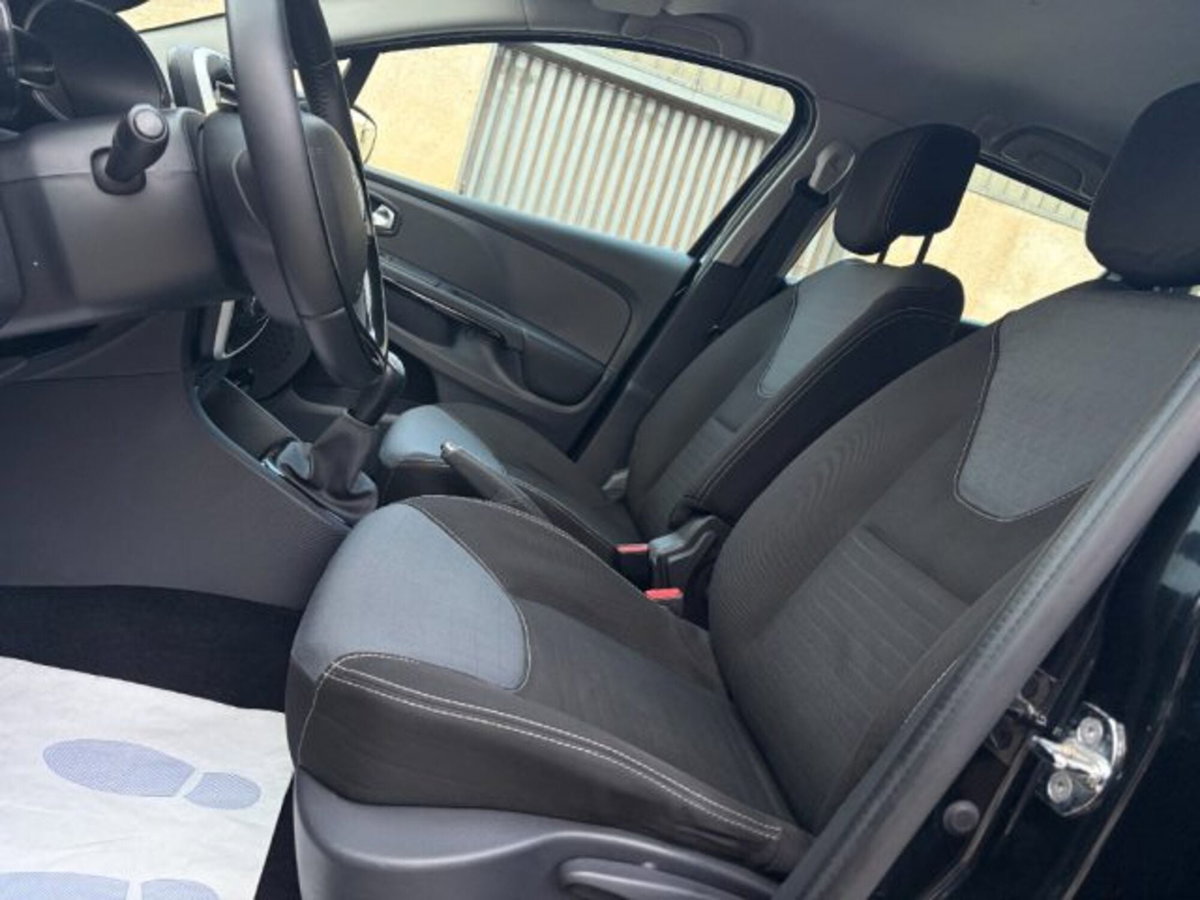Renault Clio Sporter 1.5 dCi 8V 90CV EDC Energy (12)