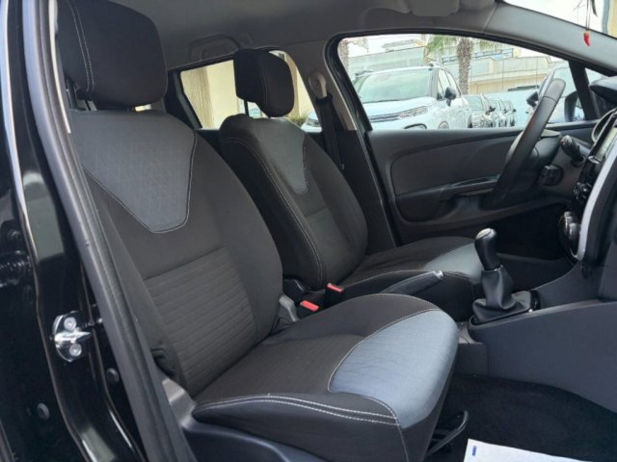Renault Clio Sporter 1.5 dCi 8V 90CV EDC Energy (8)