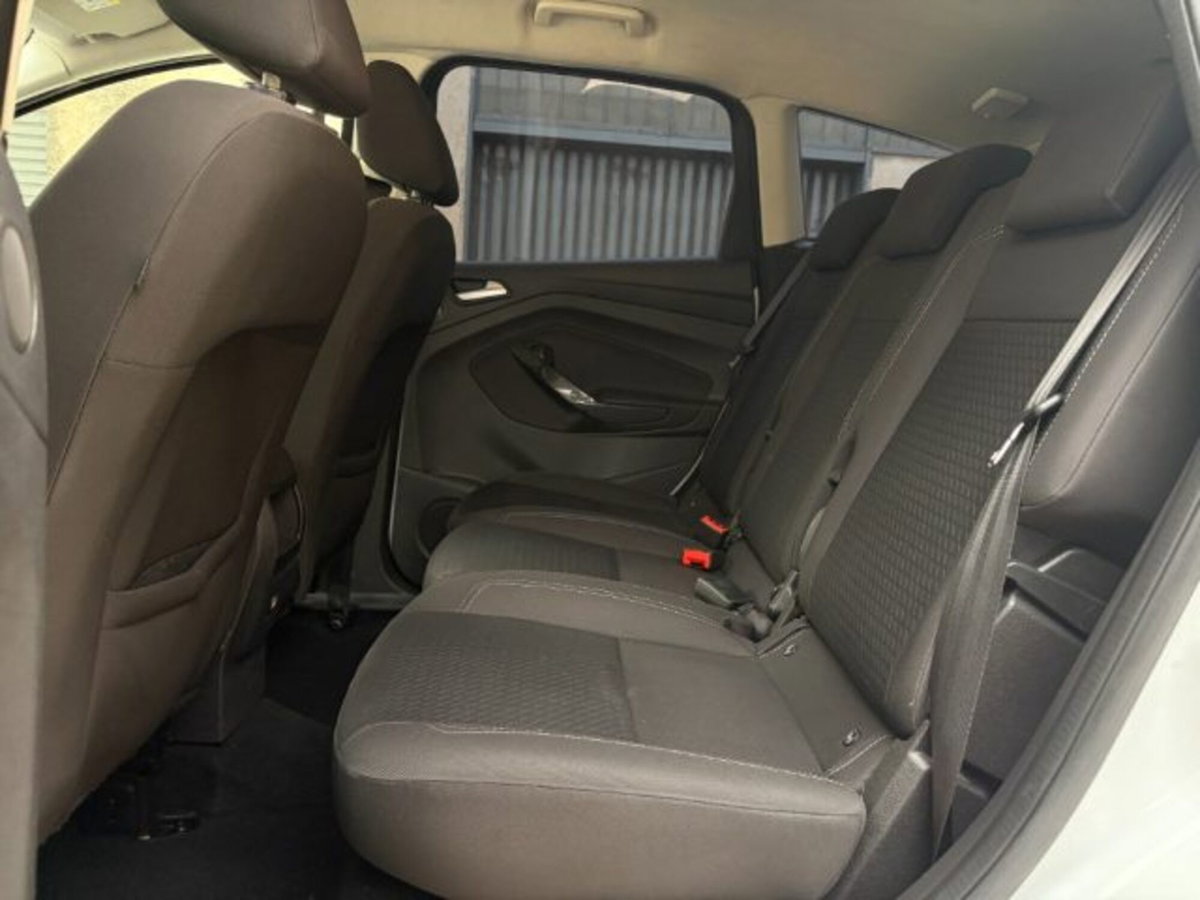Ford C-Max 1.5 TDCi 95CV Start&Stop Business N1 (11)