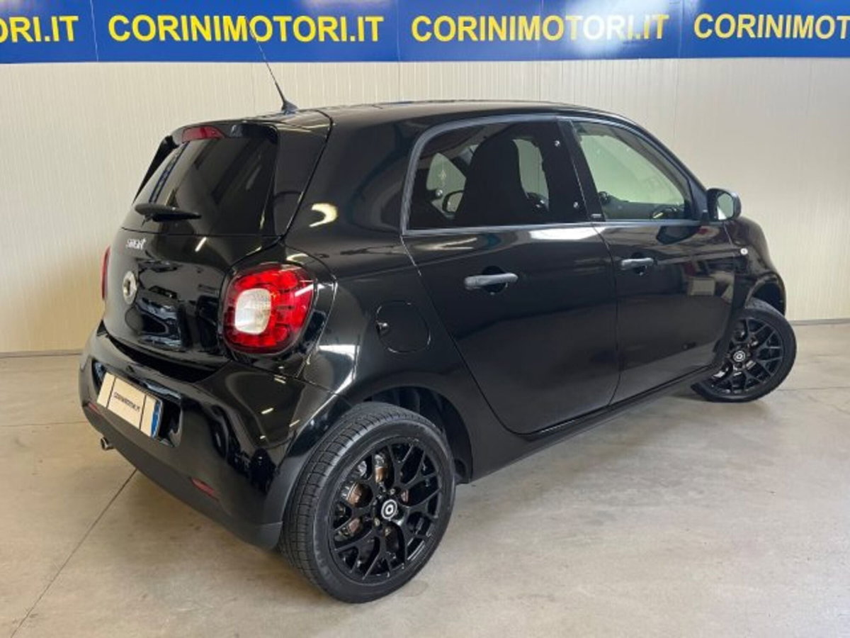 smart forfour forfour 70 1.0 twinamic Passion (2)