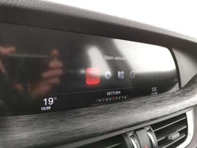 Alfa Romeo Stelvio Stelvio 2.2 Turbodiesel 210 CV AT8 Q4 Executive (15)