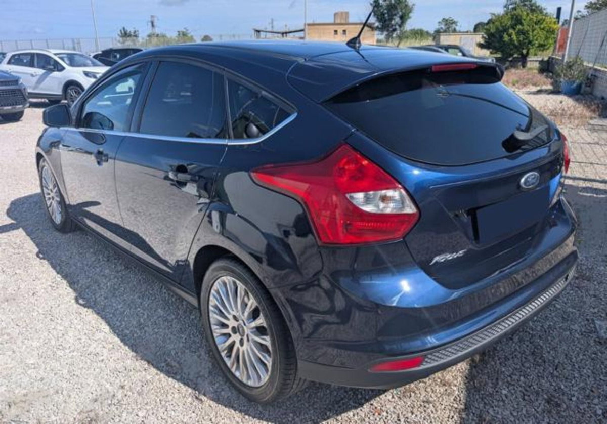 Ford Focus 1.6 TDCi 115 CV (4)
