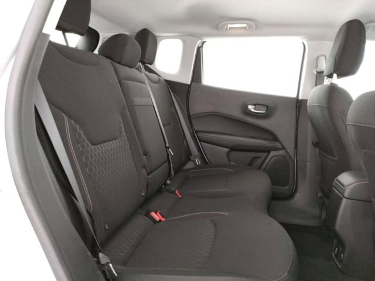 Jeep Compass 1.6 Multijet II 2WD Longitude (18)