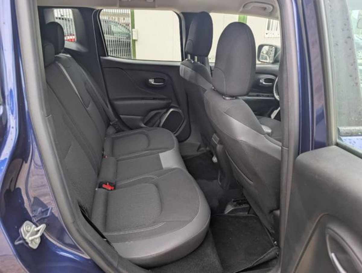 Jeep Renegade 1.6 Mjt 120 CV Limited (14)