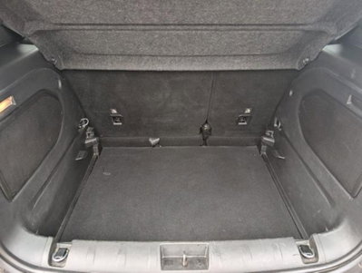 Jeep Renegade 1.6 Mjt 120 CV Limited (15)