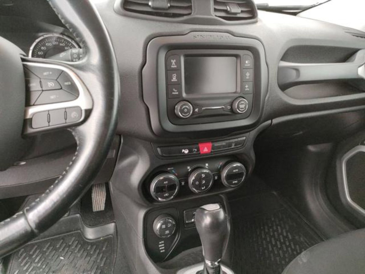 Jeep Renegade 2.0 Mjt 140CV 4WD Active Drive Low Limited (8)