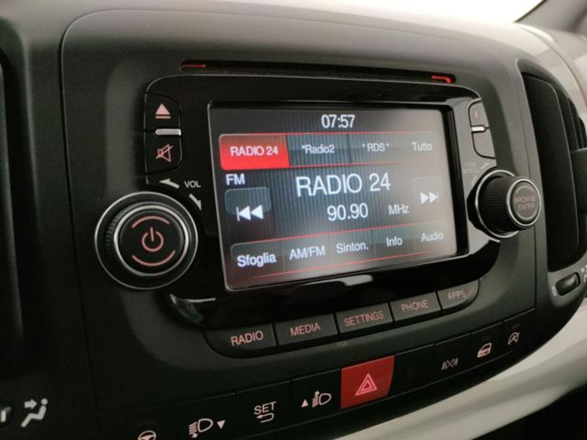 Fiat 500L 1.3 Multijet 95 CV Pop Star (9)
