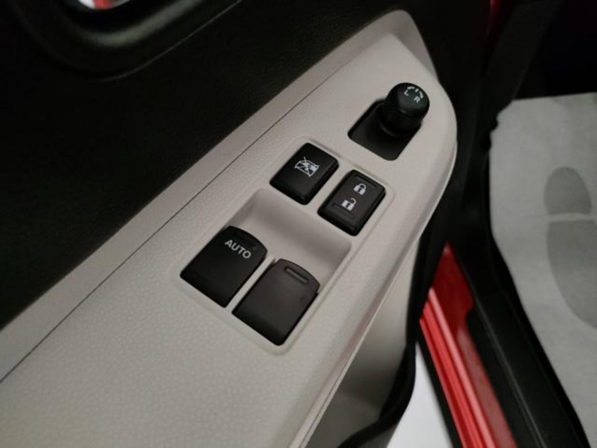 Suzuki Ignis 1.2 Dualjet Cool (17)