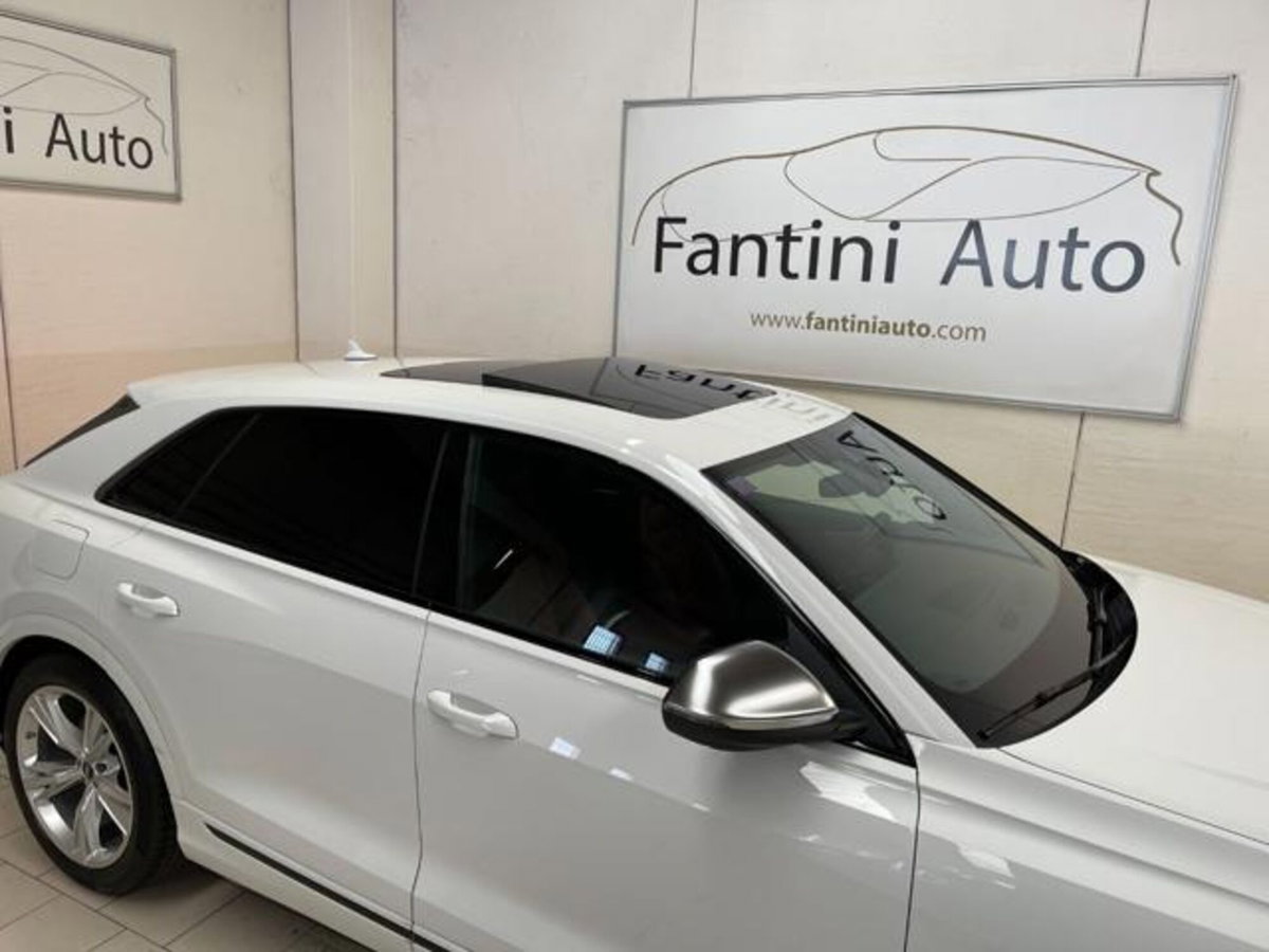 Audi SQ8 4.0 tfsi quattro tiptronic (19)