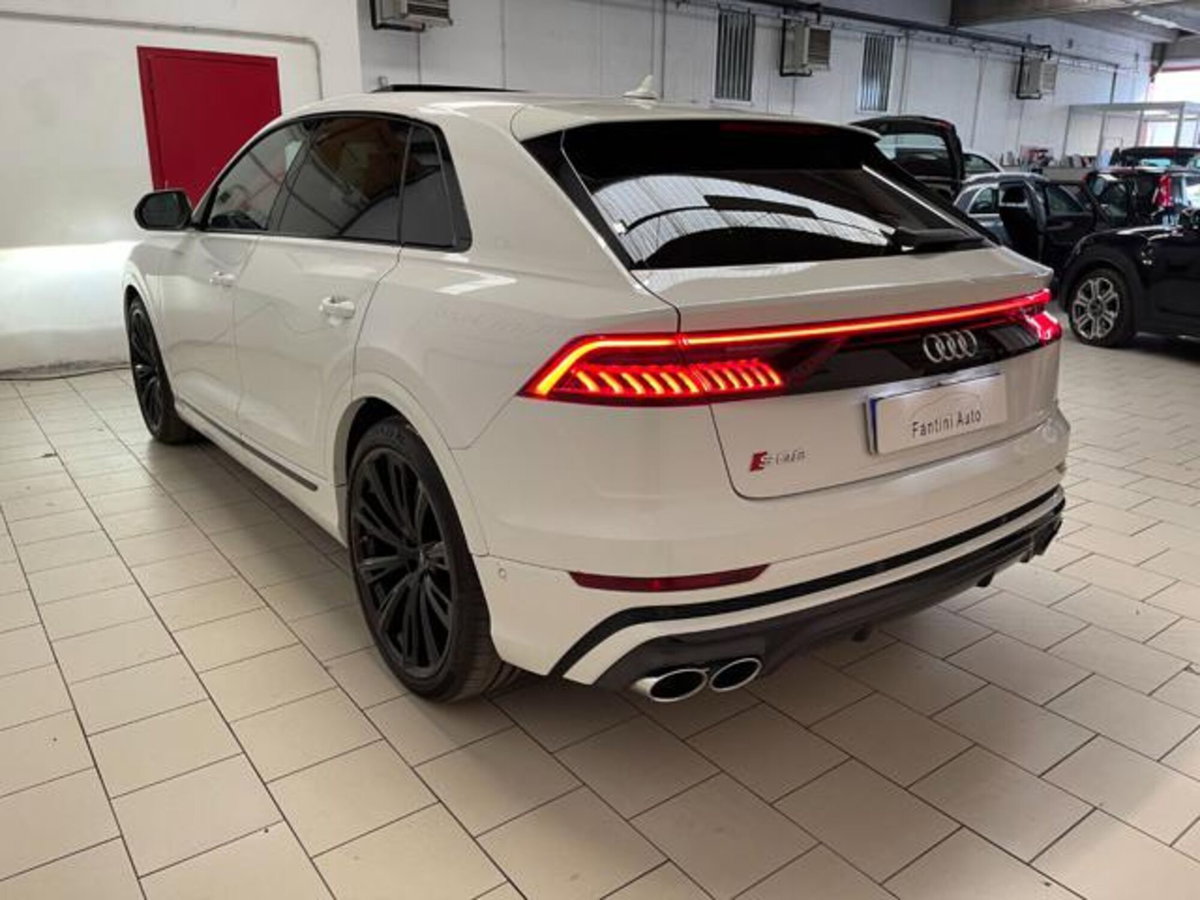 Audi SQ8 4.0 tfsi quattro tiptronic (5)