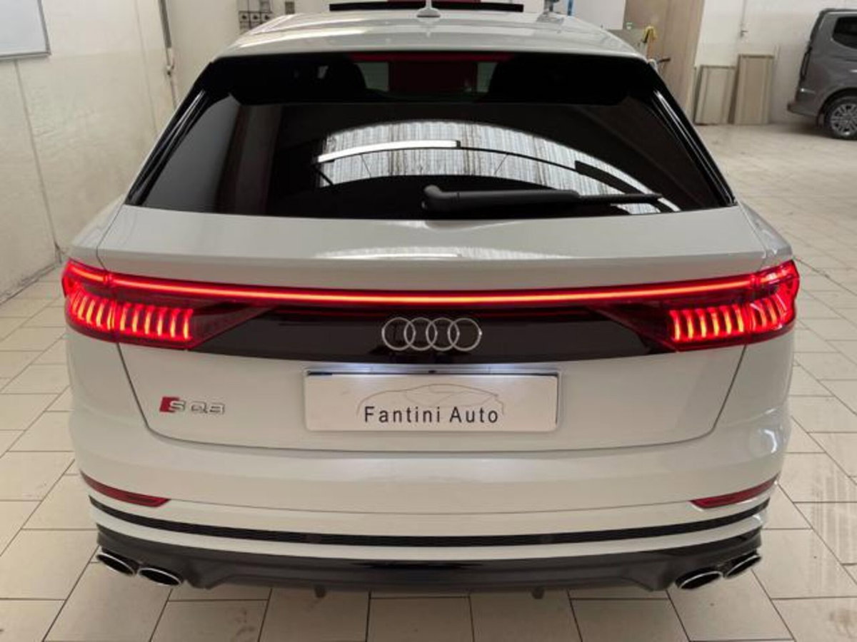 Audi SQ8 4.0 tfsi quattro tiptronic (6)