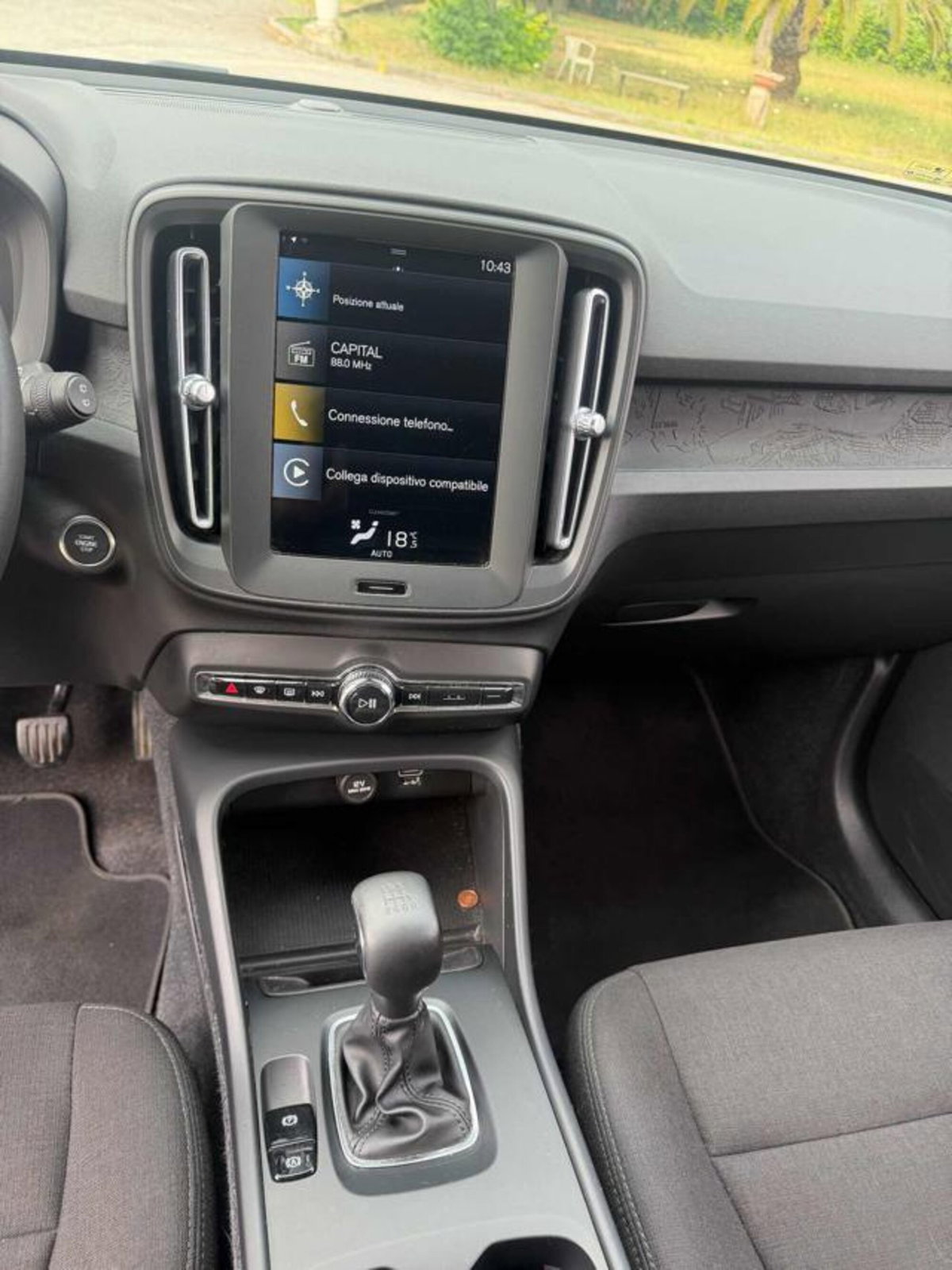 Volvo XC40 T2 Geartronic Momentum (10)