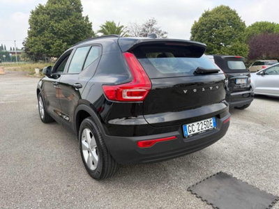 Volvo XC40 T2 Geartronic Momentum (5)