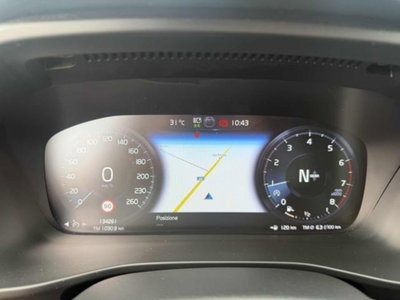 Volvo XC40 T2 Geartronic Momentum (8)