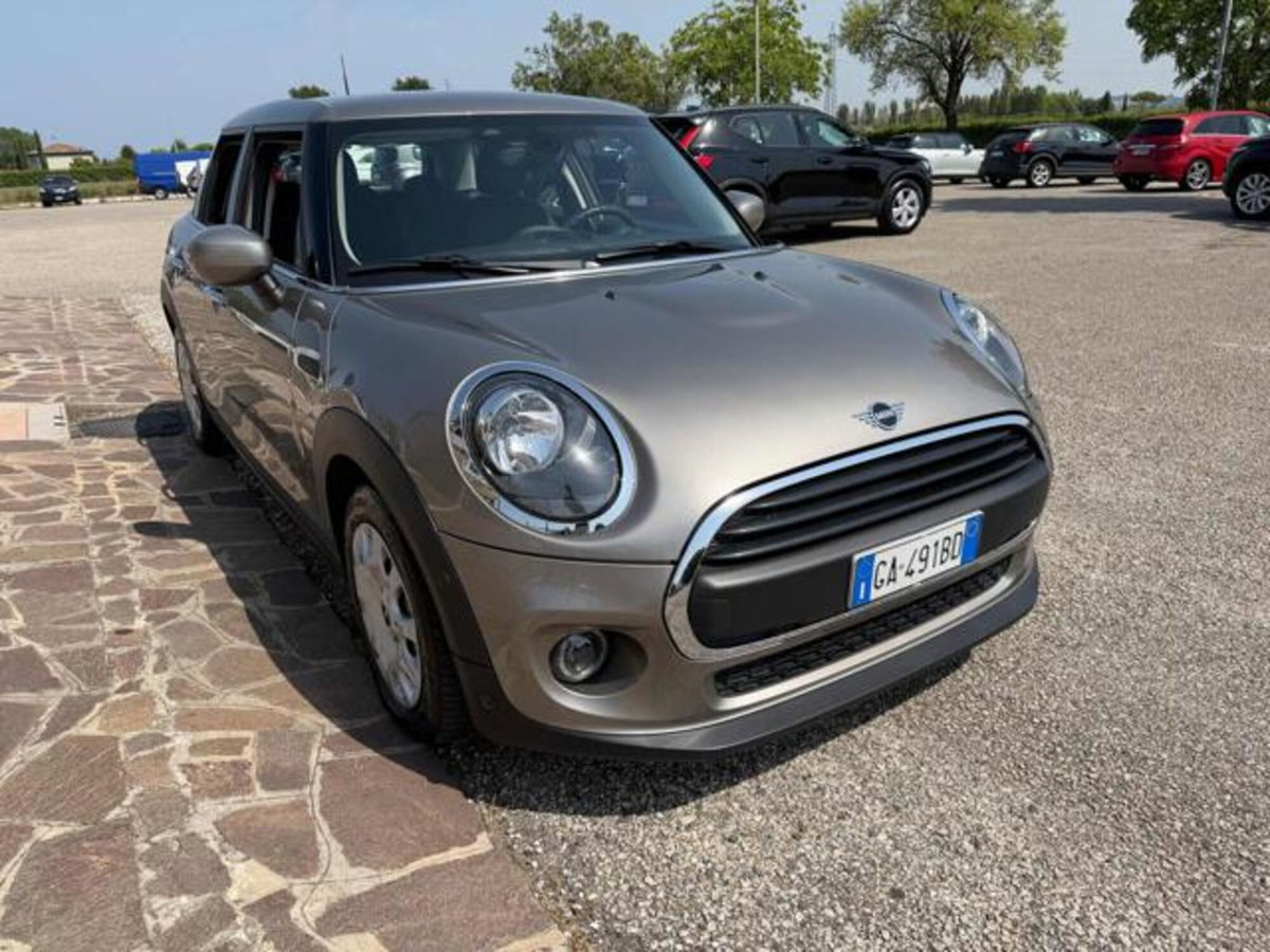 MINI Mini 1.5 One 75 CV 5 porte (2)